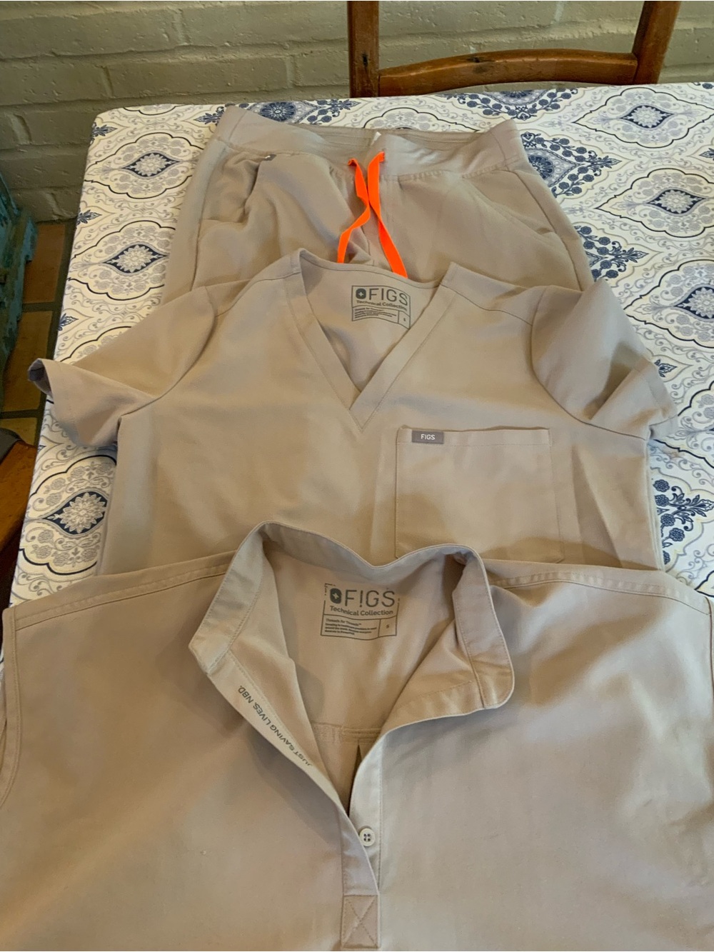 FIGS Women’s 3 piece Beige Scrub Set with Orange Drawstring Accent